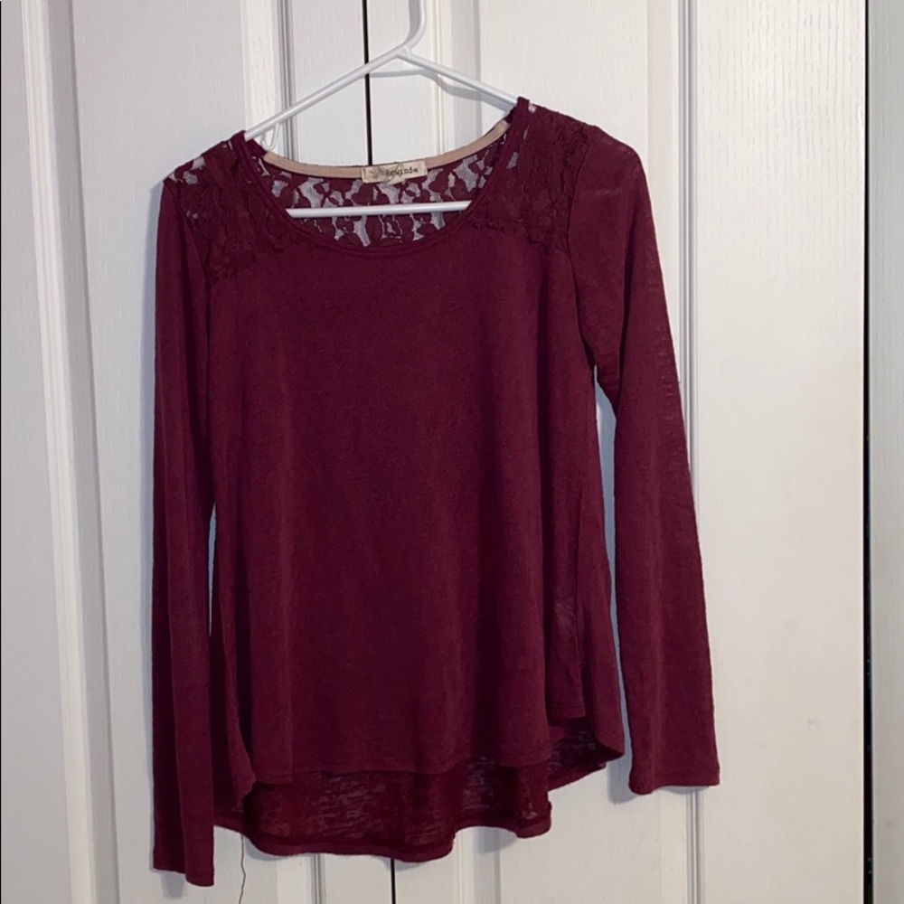 Women’s Medium Maroon top with lace